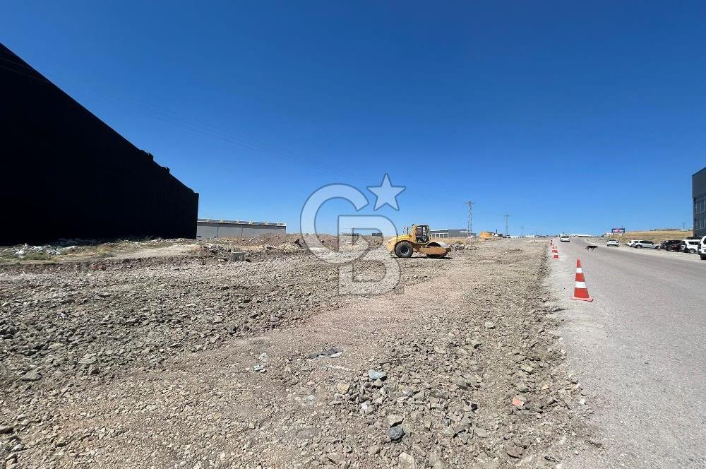 İVEDİK OSB ANTES SANAYİ SİTESİNDE 460 M2 SATILIK KÖŞE DÜKKAN