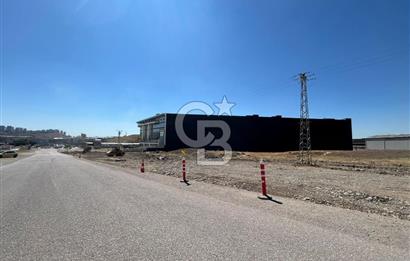 İVEDİK OSB ANTES SANAYİ SİTESİNDE 460 M2 SATILIK KÖŞE DÜKKAN