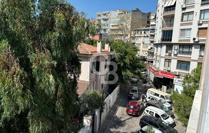 BORNOVA ATA DURAĞI'NDA KİRALIK 3+1 DAİRE