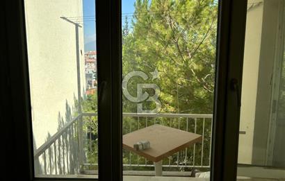 BORNOVA ATA DURAĞI'NDA KİRALIK 3+1 DAİRE