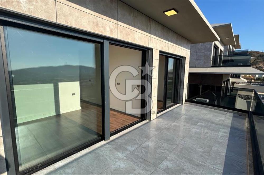 For Sale: Brand New Villa with Pool at Casa Vilus in Güzelbahçe