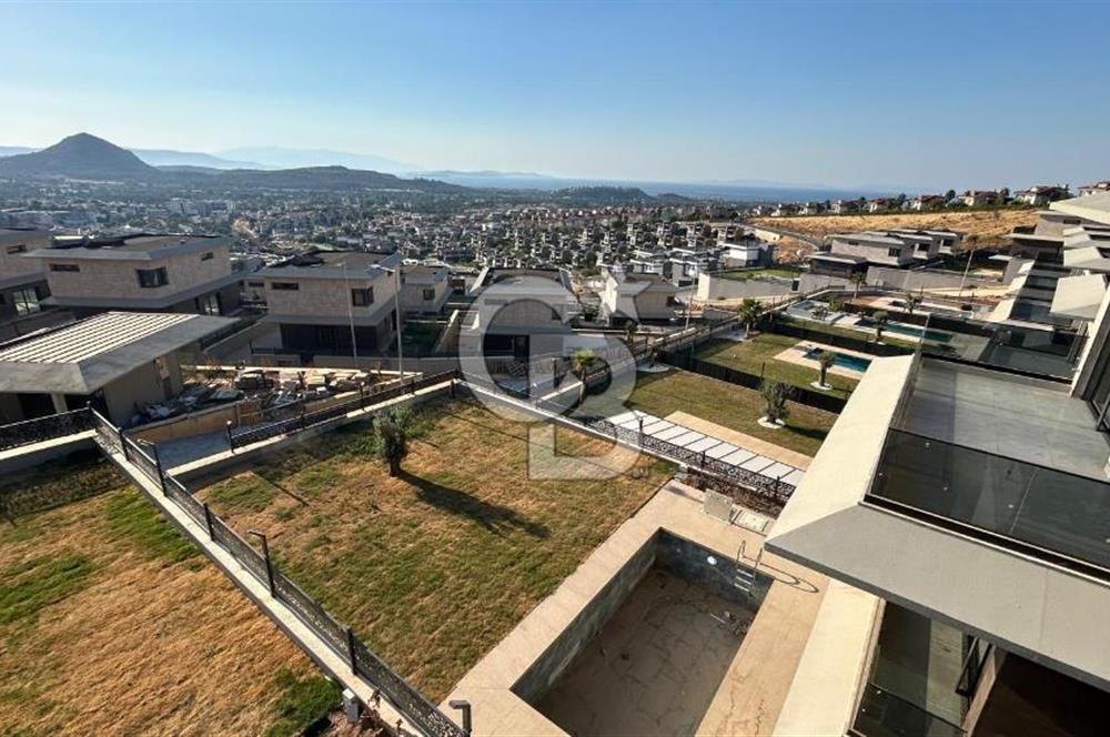 For Sale: Brand New Villa with Pool at Casa Vilus in Güzelbahçe