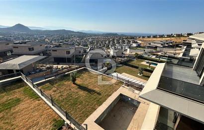 For Sale: Brand New Villa with Pool at Casa Vilus in Güzelbahçe