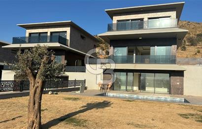 For Rent: Brand New Villa with Pool at Casa Vilus in Güzelbahçe