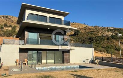 For Rent: Brand New Villa with Pool at Casa Vilus in Güzelbahçe