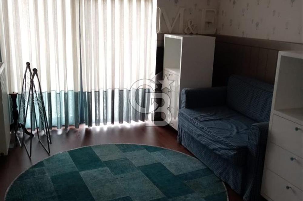 İSTWEST TE HAVUZ VE PEYSAJ MANZARALI 3. KAT EŞYALI KİRALIK DAİRE