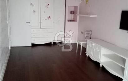 İSTWEST TE HAVUZ VE PEYSAJ MANZARALI 3. KAT EŞYALI KİRALIK DAİRE