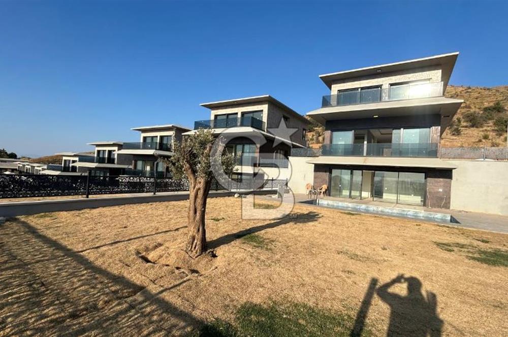 For Rent: Brand New Villa with Pool at Casa Vilus in Güzelbahçe