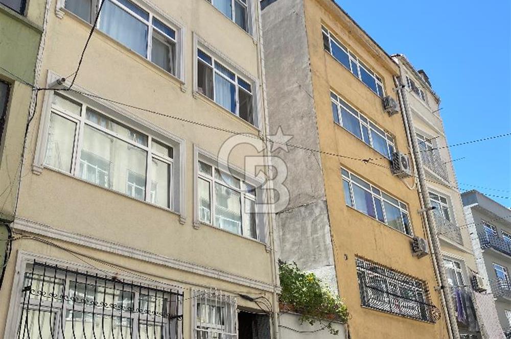 CİHANGİR FİRUZAĞA'DA BALKONLU GALATA KULESİ MANZARALI 2+1 SATILIK DAİRE