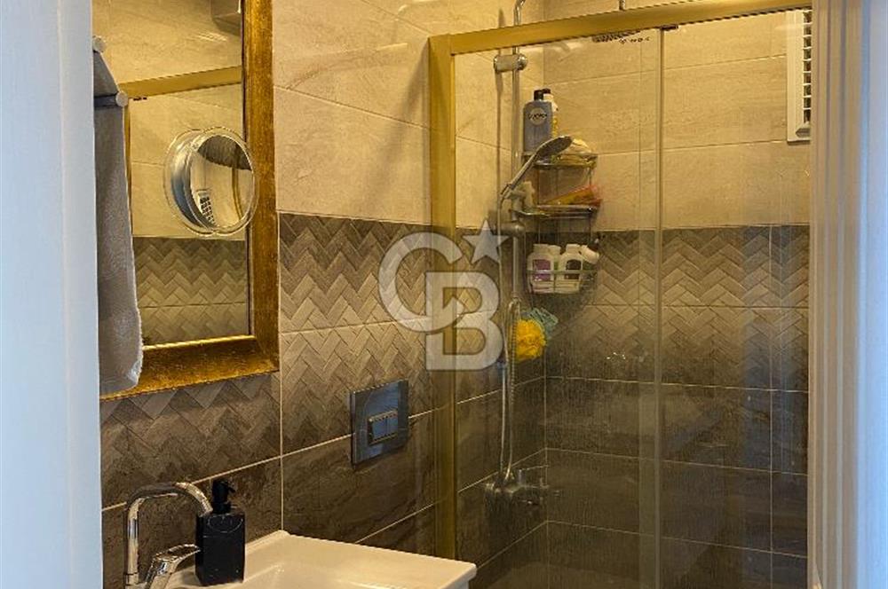 CİHANGİR FİRUZAĞA'DA BALKONLU GALATA KULESİ MANZARALI 2+1 SATILIK DAİRE