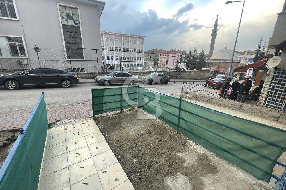 KENTSEL DÖNÜŞÜMDE OKUL KARŞISI DEPOLU SATILIK DÜKKAN