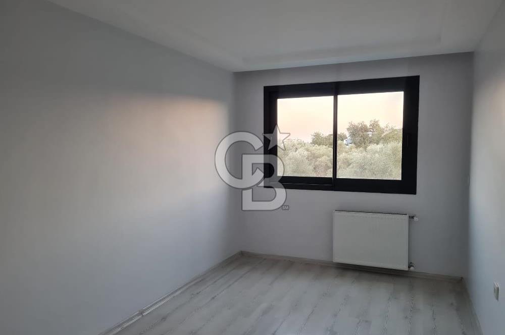 Menderes'te Havuzlu sitede Kiralık Daire