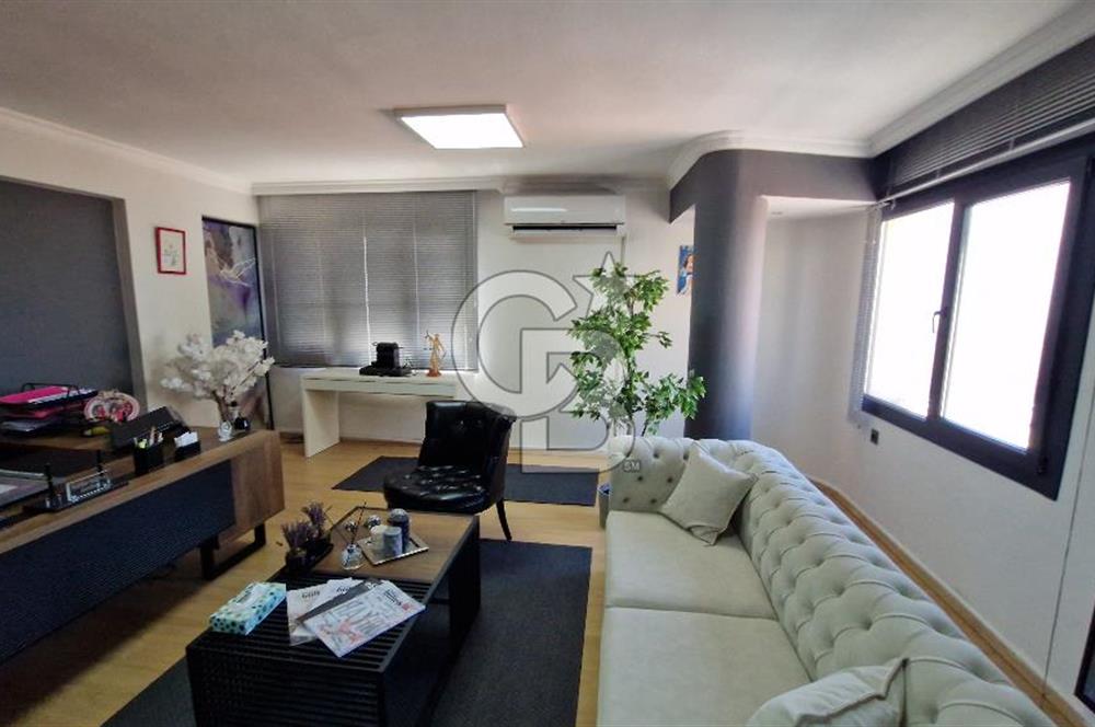 Alsancak Kıbrıs Şehiyleri Caddesi Office Rental Opportunity..