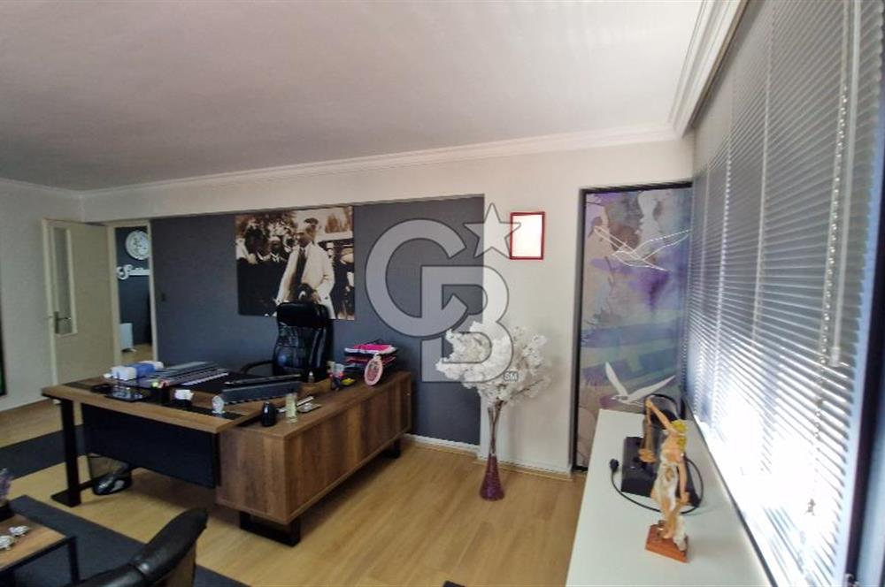 Alsancak Kıbrıs Şehiyleri Caddesi Office Rental Opportunity..