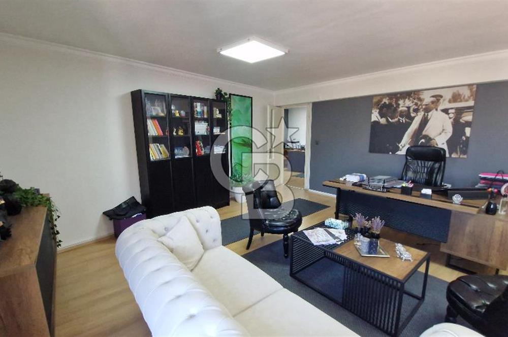 Alsancak Kıbrıs Şehiyleri Caddesi Office Rental Opportunity..