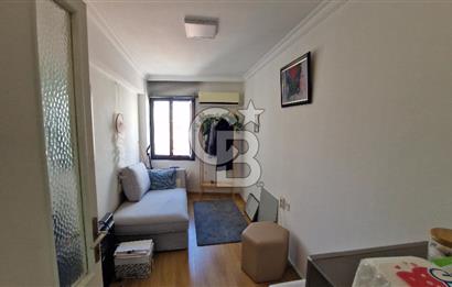 Alsancak Kıbrıs Şehiyleri Caddesi Office Rental Opportunity..