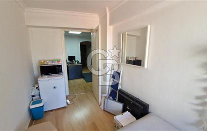 Alsancak Kıbrıs Şehiyleri Caddesi Office Rental Opportunity..