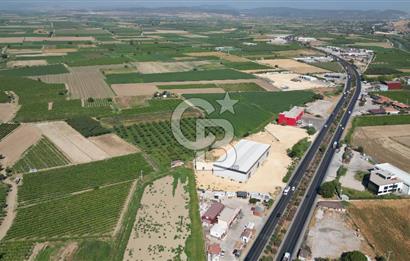 MENEMEN’DE MERKEZİ KONUMDA BAHÇE