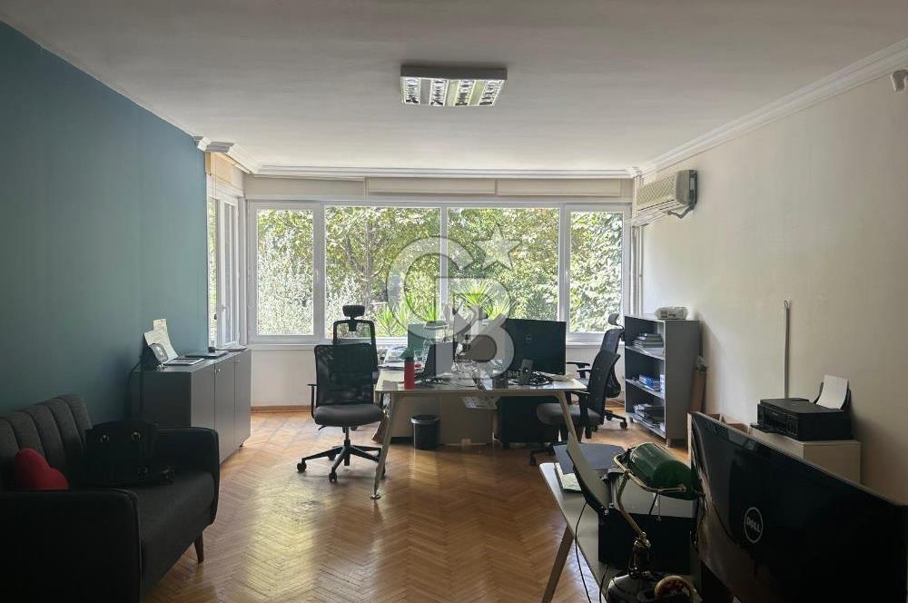 FENERYOLU BAĞDAT CADDESİ ÜZERİNDE SATILIK DAİRE