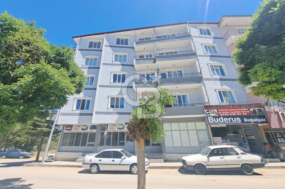 AĞAÇÖREN MERKEZDE SATILIK KOMPLE BİNA 8 DAİRE 5 DÜKKAN