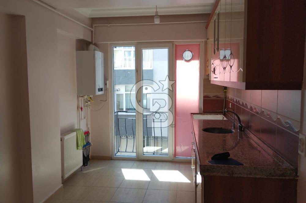 MALTEPE FINDIKLI MAHALLESİ SATILIK ARAKAT 3+1 DAİRE