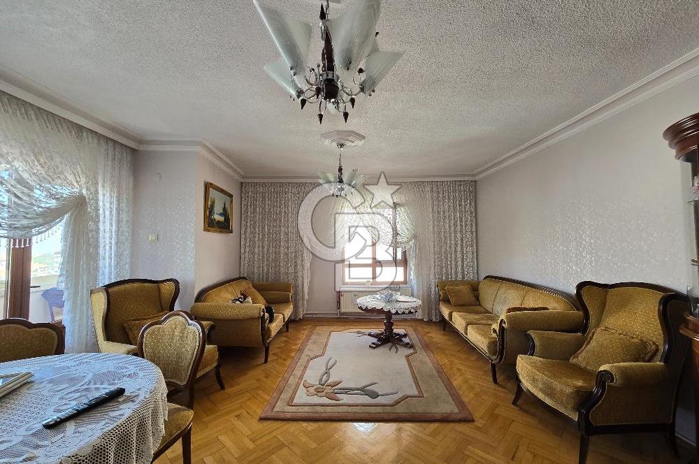 ÇANKAYA ÖVEÇLER HUZUR MAHALLESİNDE SATILIK 5+3 DUBLEKS DAİRE