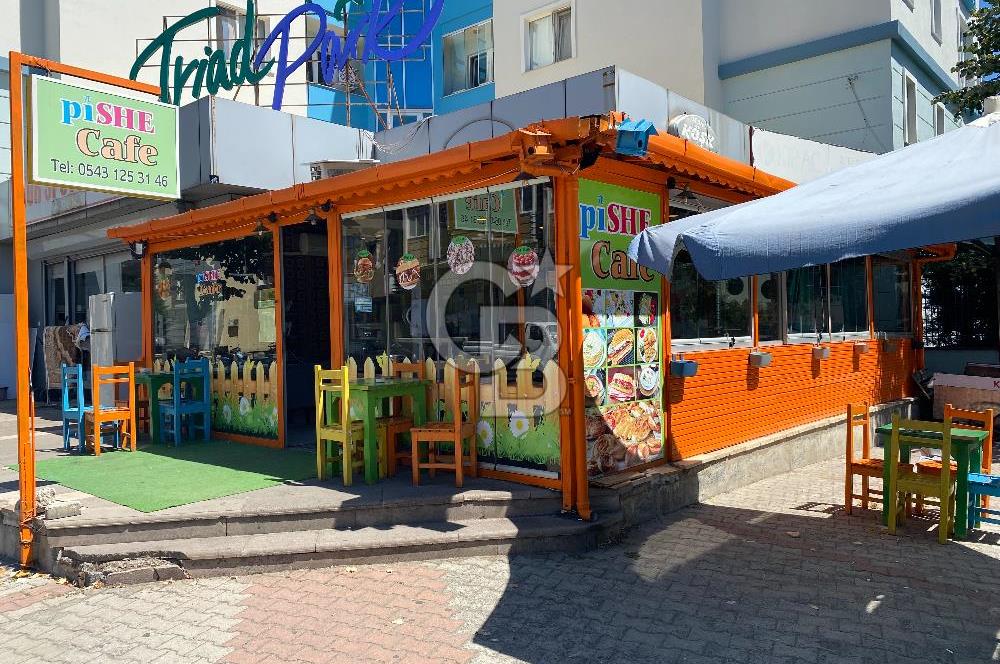 Uysal Caddesi Üzerinde Devren Kiralık Cafe