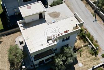 Kemalpaşa Yukarıkızılca’da Satılık Villa 