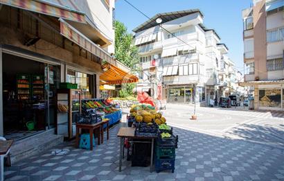 İzmir Balçovada Satılık Köşe Konum Dükkan