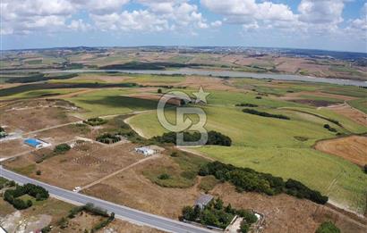 HADIMKÖY DURSUNKÖY YOLU CADDE CEPHELİ 700 m2