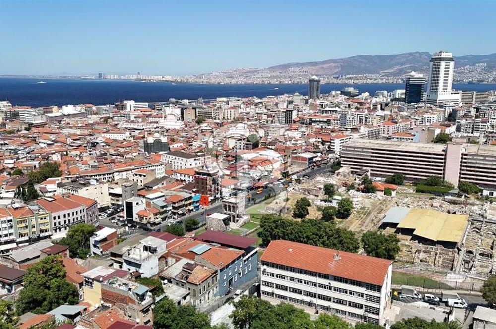 İKİÇEŞMELİK'TE SATILIK 1850m² KOMPLE BİNA