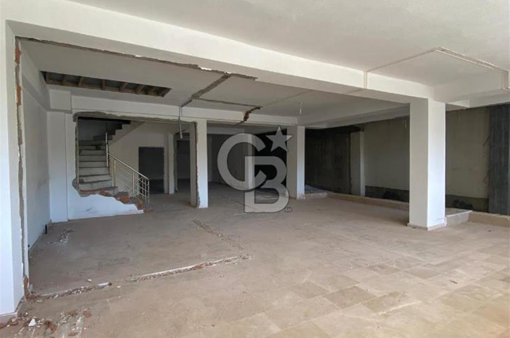 ARNAVUTKÖY BOĞAZKÖY MAH. 2 KATLI 440 M2 KİRALIK DÜKKAN