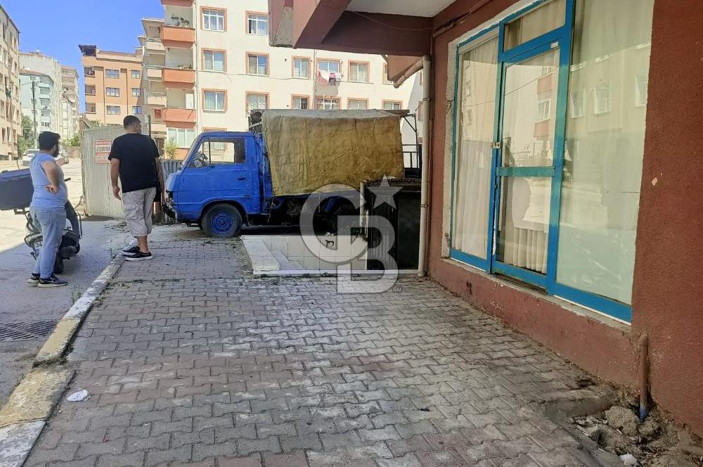 Kaynarca marmaraya yürüme mesafesinde 170 m2  yarı bodrum depo imalathane  