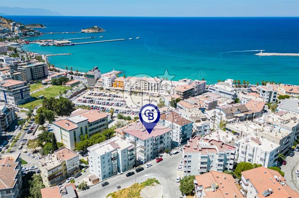 Kuşadası Marina Deniz Manzaralı 3+1 Daire