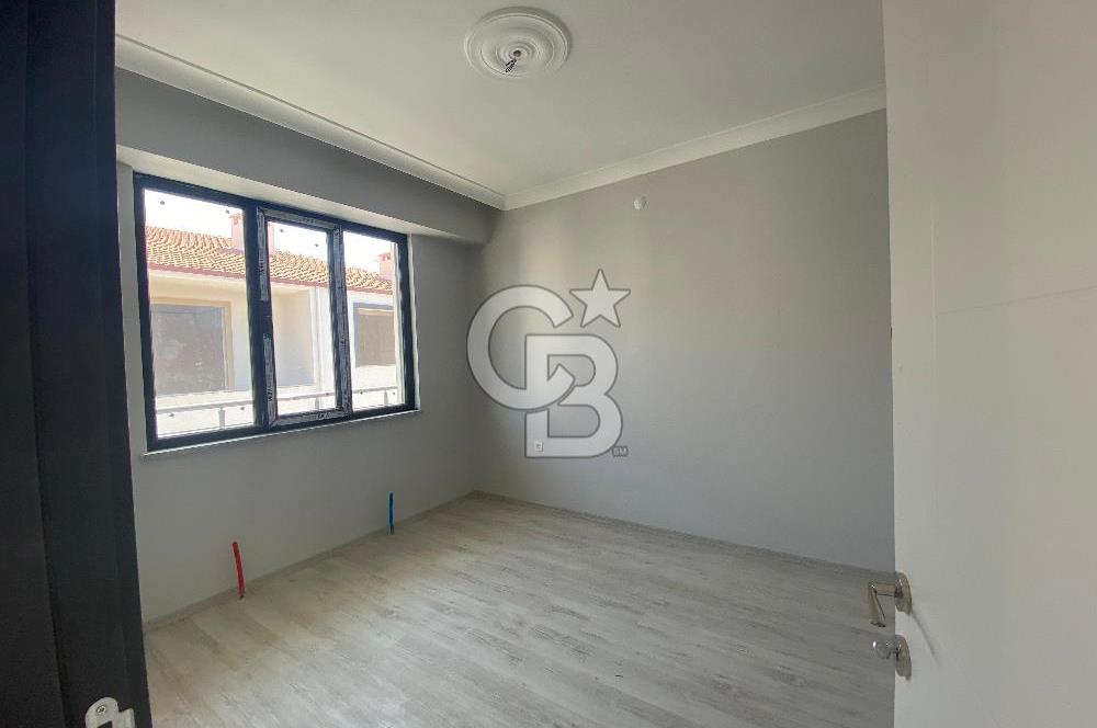 YALOVA ALTINOVA KAYTAZDERE HAVUZLU SİTEDE 1+1 DAIRE