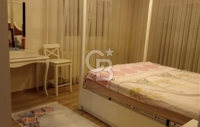 Gaziemir Atıf Bey Mahallesinde 5+3 Tripleks Villa