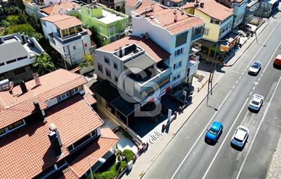 Güzelbahçe Sahil’de Denize Sıfır Villa 