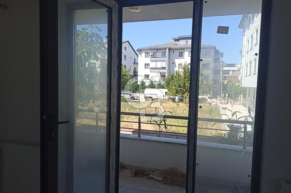 YALOVA MERKEZ İSMETPAŞA SATILIK DAİRE 2+1 ...!