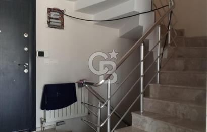 Gaziemir Atıf Bey Mahallesinde 5+3 Tripleks Villa