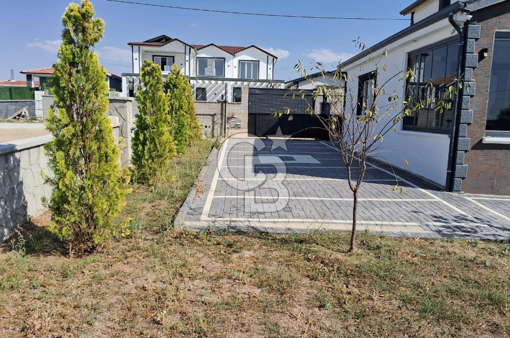 KAVAKLI'DA CADDE LOFT 1 SİTESİNDE SATILIK VİLLA