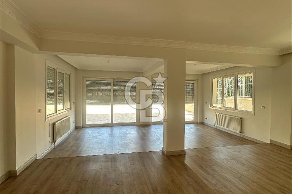 Tarabya'da Kiralık Şık Villa!