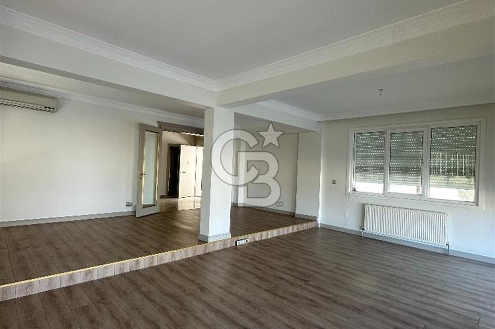 Tarabya'da Kiralık Şık Villa!