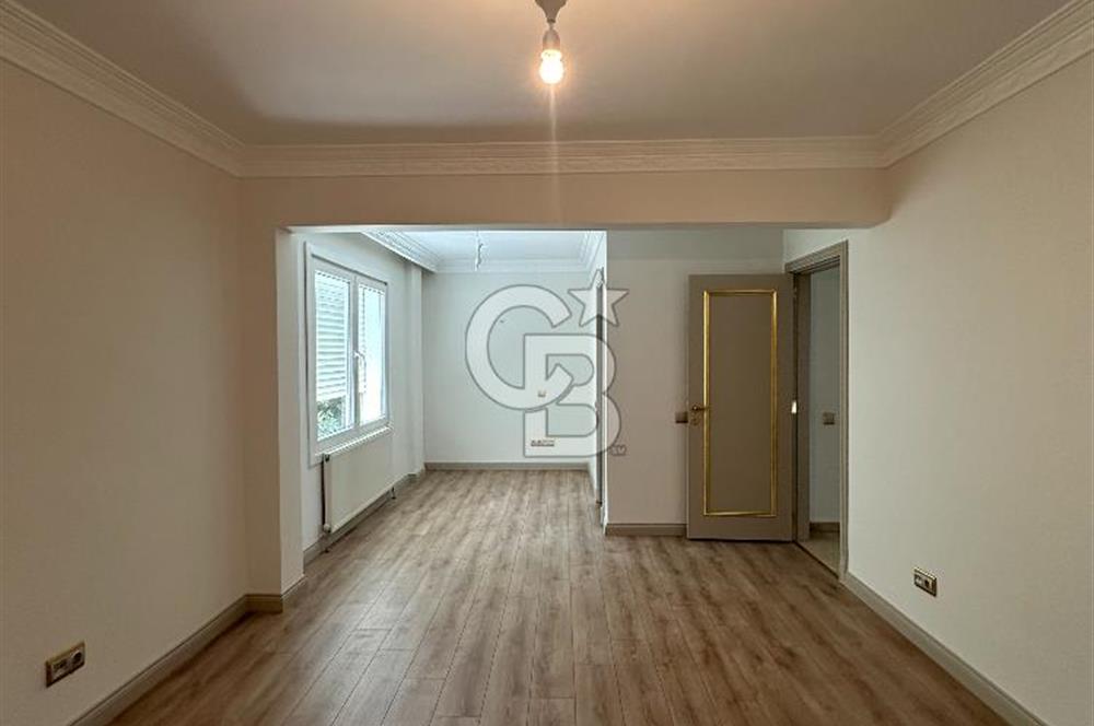 Tarabya'da Kiralık Şık Villa!