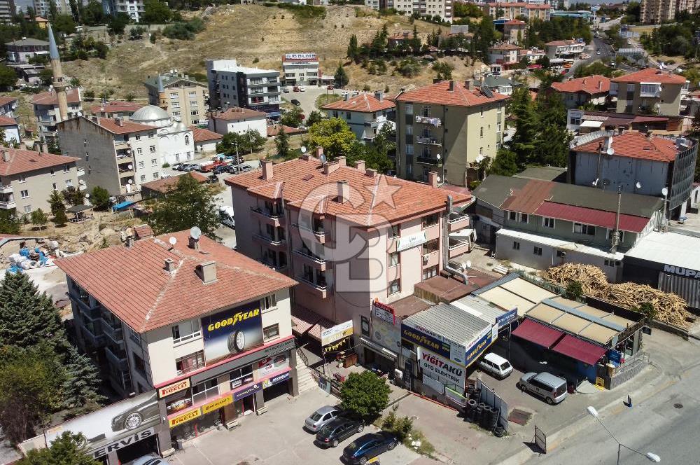 ÇAYYOLUNUN GÖBEĞİNDE 1.400 M2 KULLANIM ALANLI TEK TAPU KOMPLE BİNA