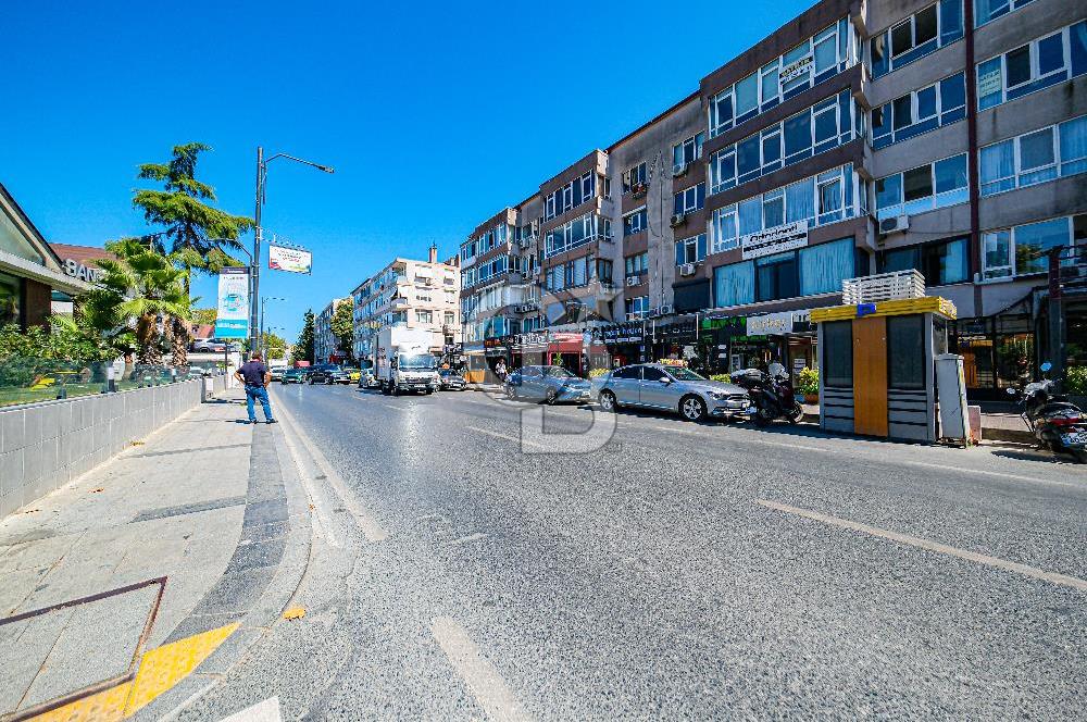 Nispetiye Caddesi'nde Devren Kiralık Telefon Dükkanı - Avantajlı Lokasyon, !"