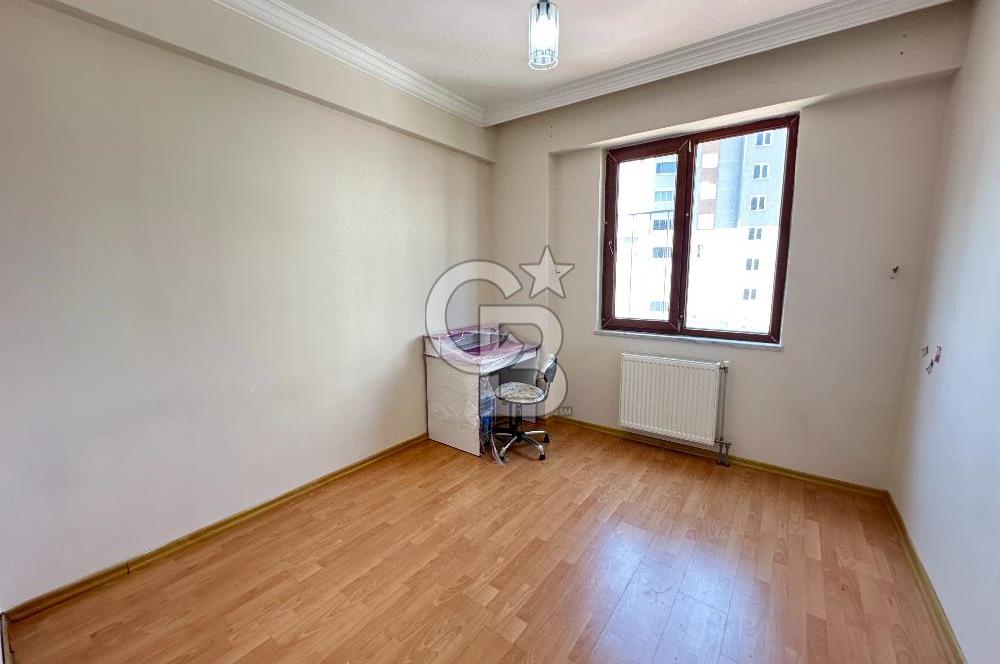 CB'DEN TEKEREK KÜÇÜKEV YANI CADDE ÜZERİ SİTE 5+1 SATILIK DAİRE