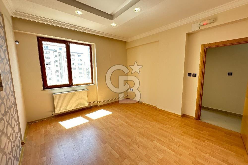 CB'DEN TEKEREK KÜÇÜKEV YANI CADDE ÜZERİ SİTE 5+1 SATILIK DAİRE