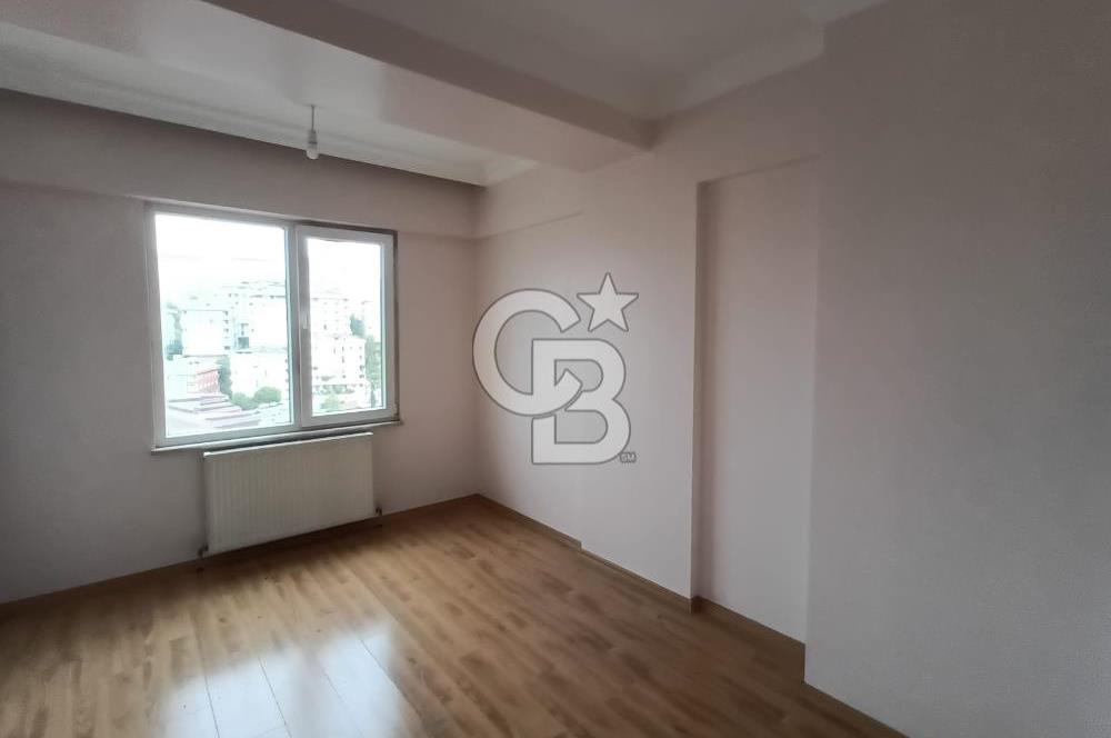 MALTEPE FINDIKLI MAHALLESİ SATILIK ARAKAT 3+1 DAİRE