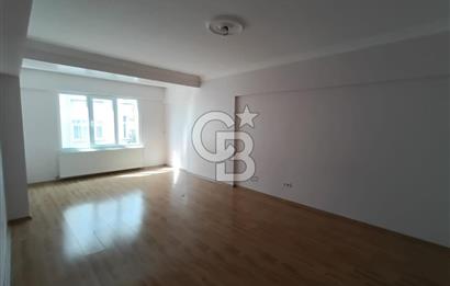 MALTEPE FINDIKLI MAHALLESİ SATILIK ARAKAT 3+1 DAİRE