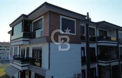 AKÇAY MERKEZ'DE SİTE İÇERİSİNDE ARA KAT SATILIK 2+1 DAİRE